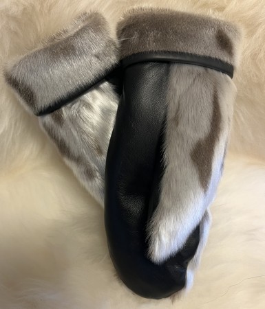 Selskinnsvotter med nedbrett